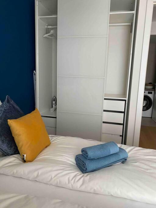 Modern Apartment Near Stadtpark Wien Exteriör bild
