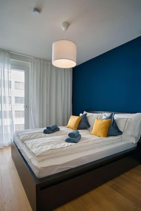Modern Apartment Near Stadtpark Wien Exteriör bild